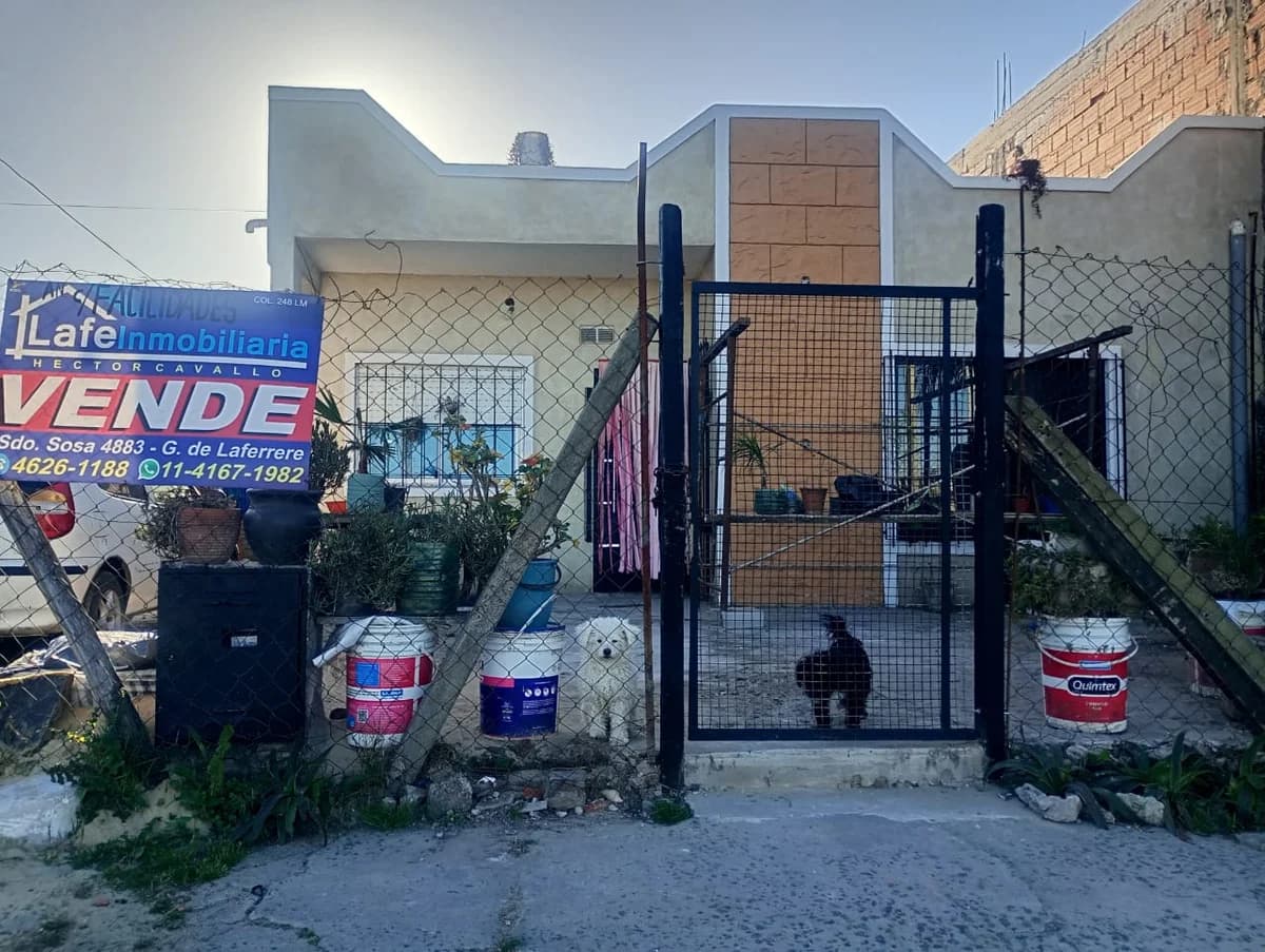 CONSTRUCCION NUEVA Y CON BUENOS DETALLES DE TERMINACION.